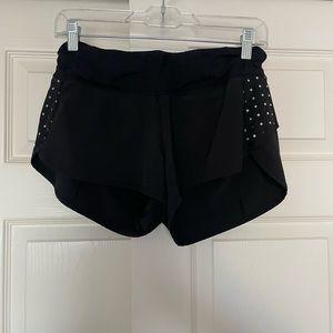 Speed up lulu shorts